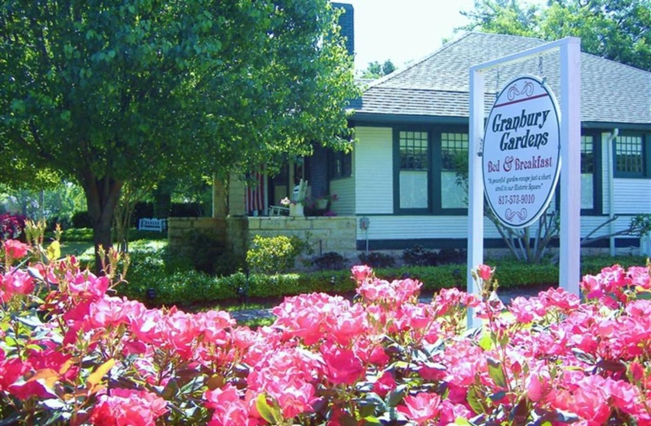 Granbury Gardens Bed And Breakfast Dış mekan fotoğraf
