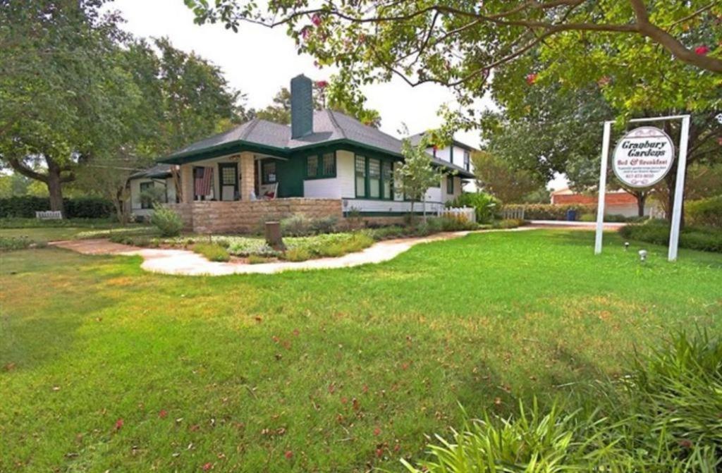 Granbury Gardens Bed And Breakfast Dış mekan fotoğraf