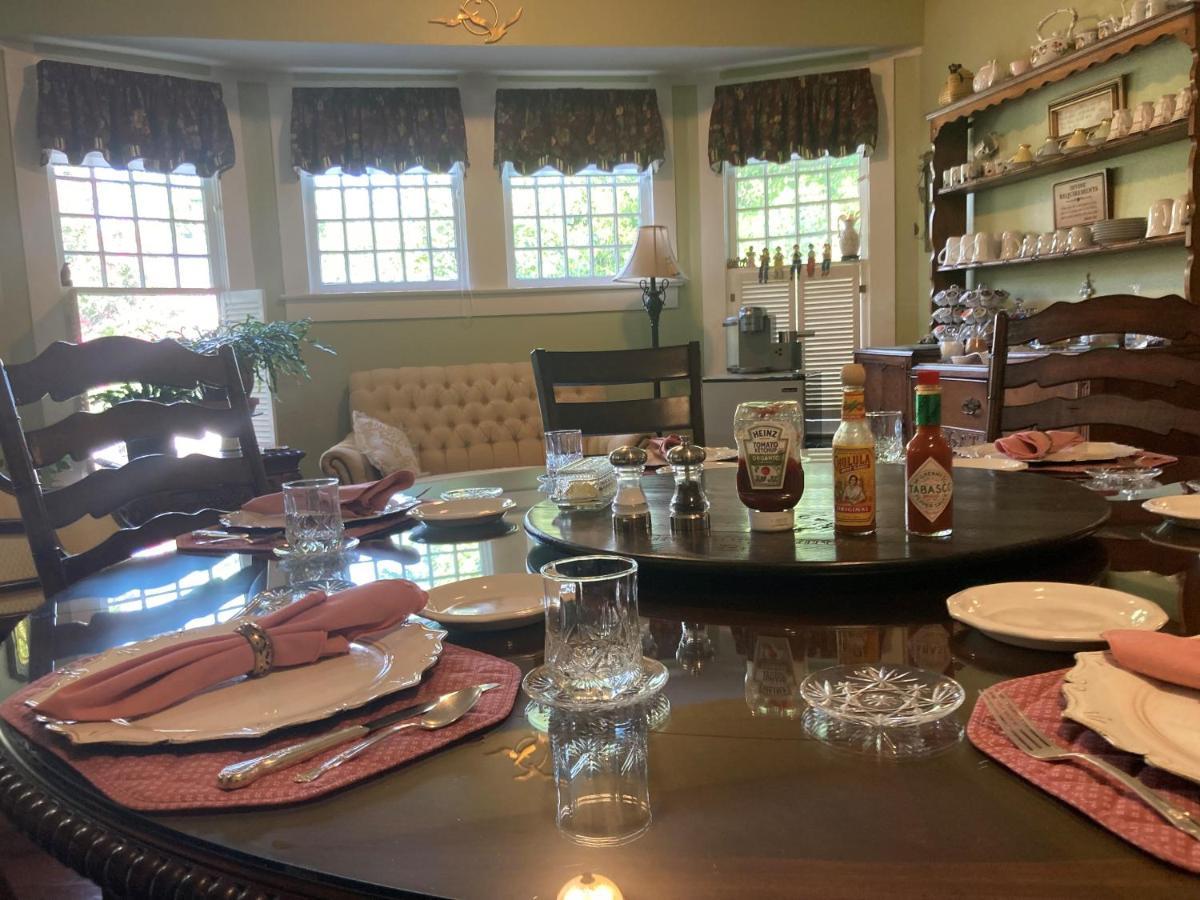 Granbury Gardens Bed And Breakfast Dış mekan fotoğraf