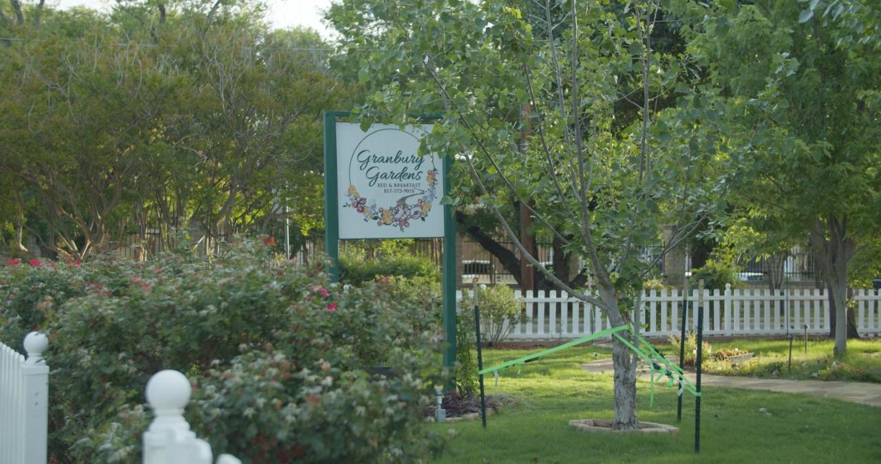 Granbury Gardens Bed And Breakfast Dış mekan fotoğraf